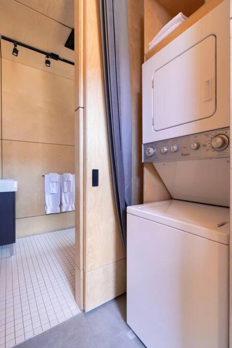 Cabin Sutton 252 - En Harmonie Avec La Nature! Villa Ngoại thất bức ảnh